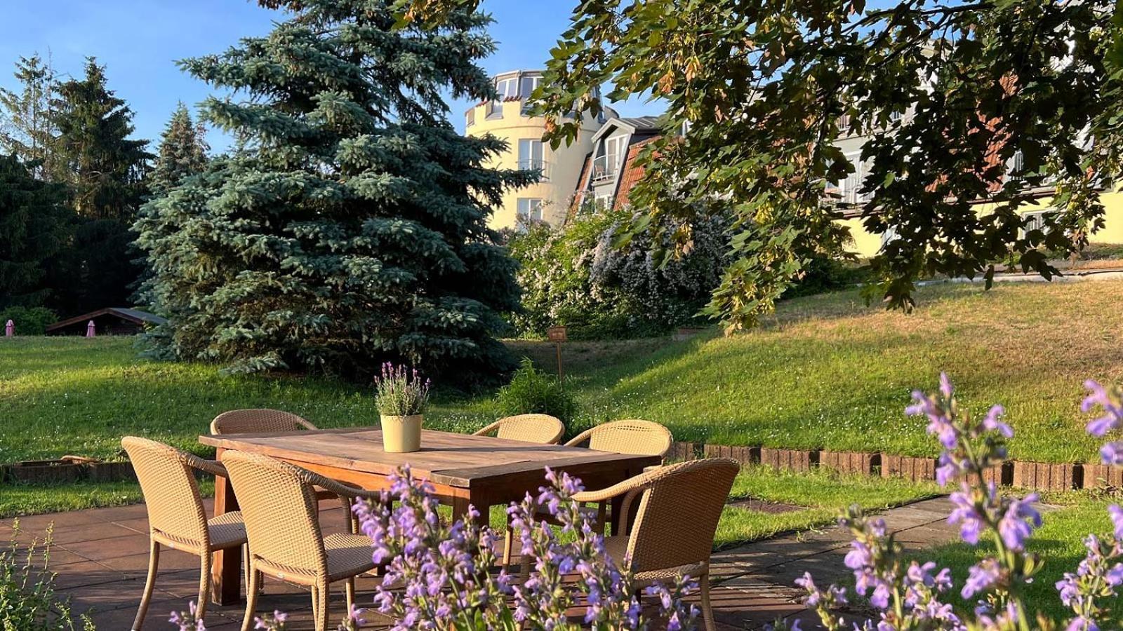 Hotel & Spa Sommerfeld - Adults Only Kremmen Exterior photo